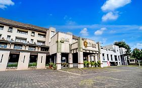 Collection O Lembang Near Dusun Bambu Formerly Hotel Bilique